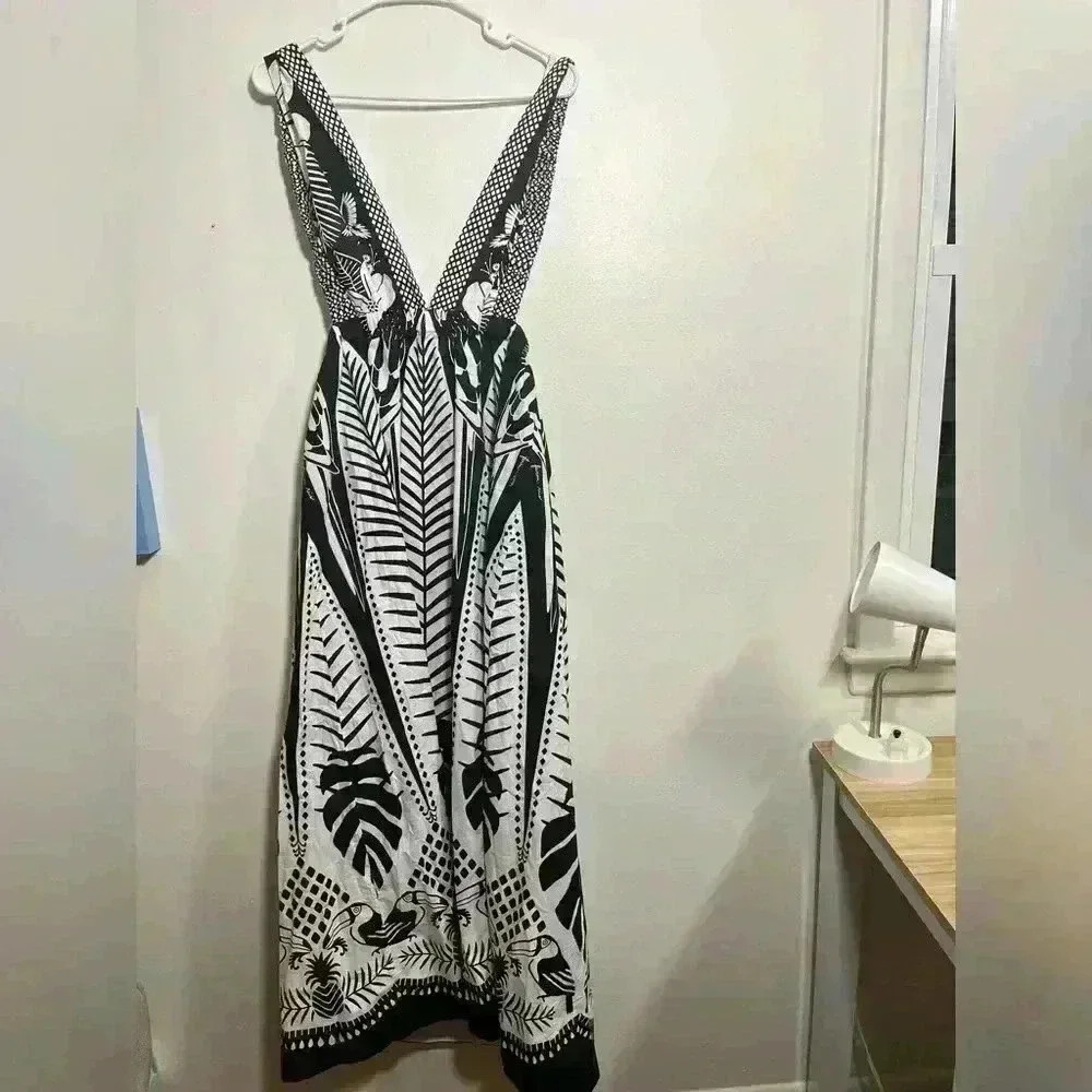 FARM Rio Macaw Black & White Cotton Backless Maxi Dress - Tropical Print - Picture 8 of 14